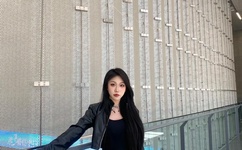 澳高官演讲中途狂咳1分钟